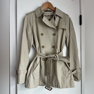 DAKS Cropped Classic Beige Trench Coat size 38